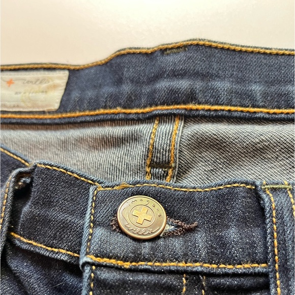 Imogene + Willie Jeans Lucy - Picture 9 of 9